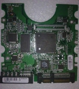 Maxtor-040119500-DiamondMax-Plus9-SATA-PCB